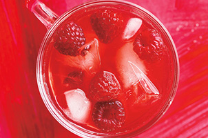 Raspberry iced tea